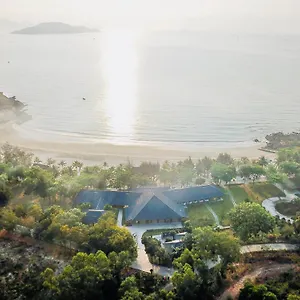 Апарт-отель Diamond Bay Condotel *****