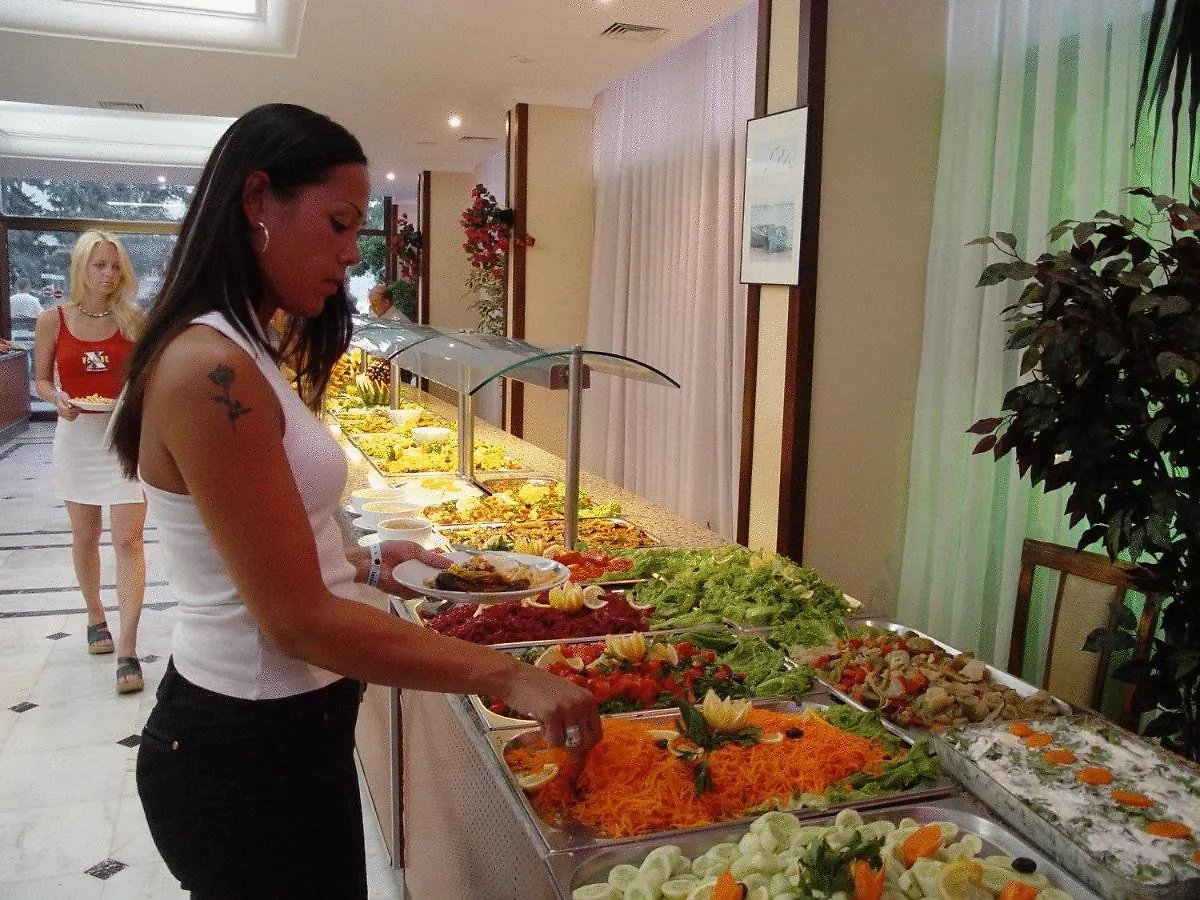 Intermar Hotel 말마리스